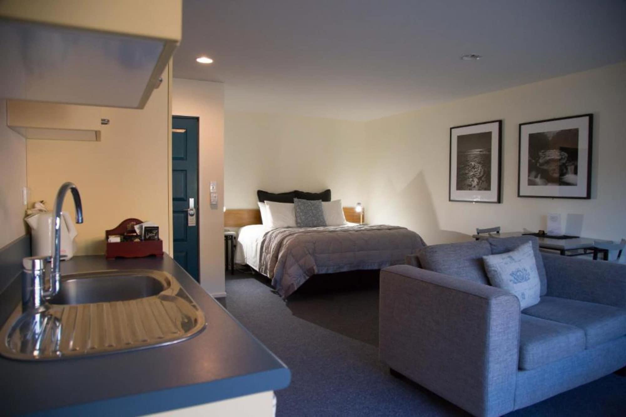 Akaroa Criterion Motel Экстерьер фото